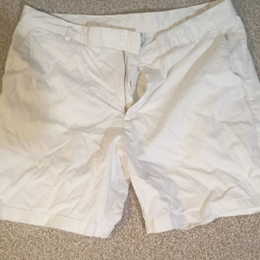 IVY PARK White Shorts